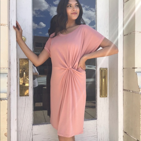 Son Paises Dresses & Skirts - Pink Plus Twisted Front Mini Dress NWT